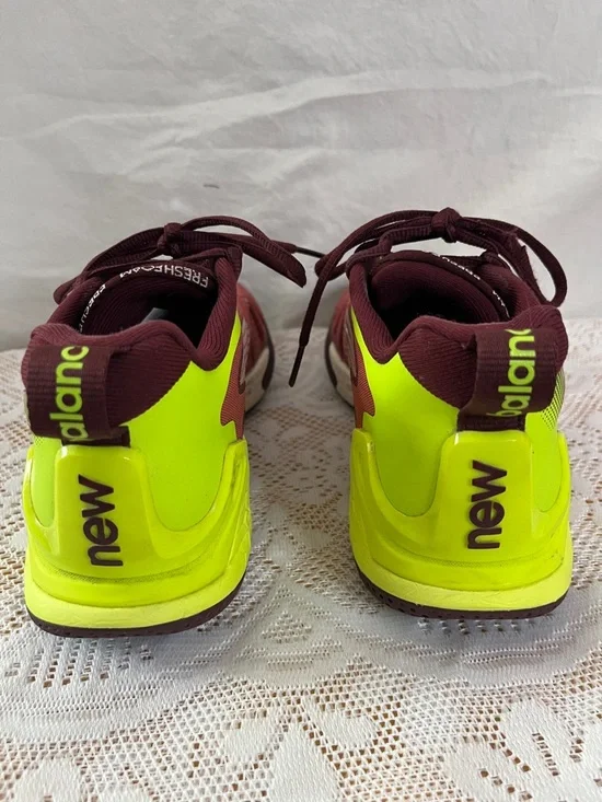 New Balance Fresh Foam Court Shoes 9 EU40.5 - Picture 3 of 6